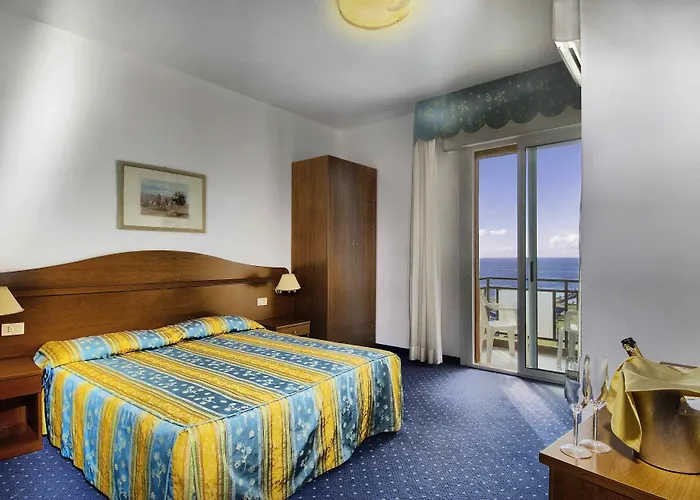 Hotel Tritone Jesolo Lido